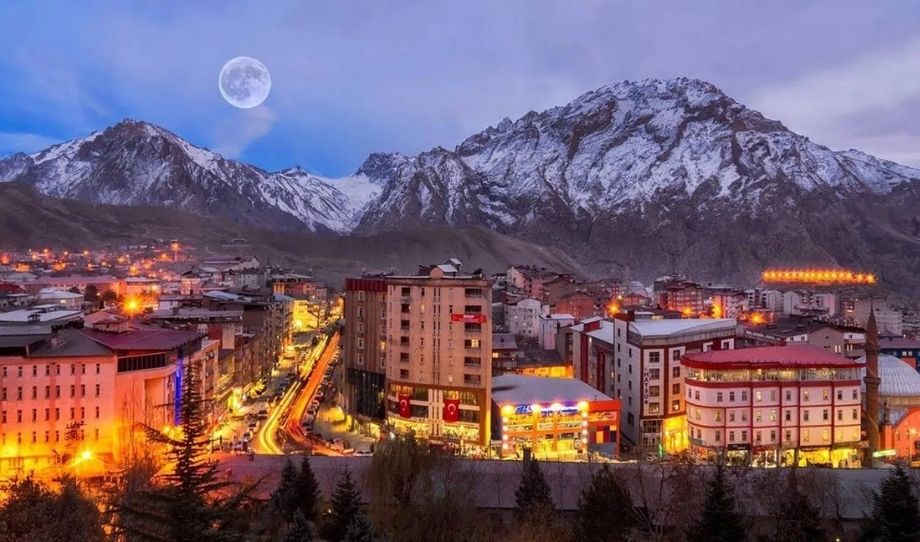 hakkari City Center Rent a Car